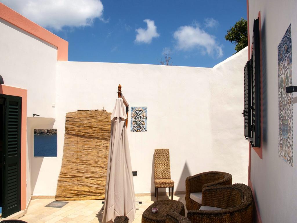 B&B La Terrazza Sul Porto Ponza Ngoại thất bức ảnh