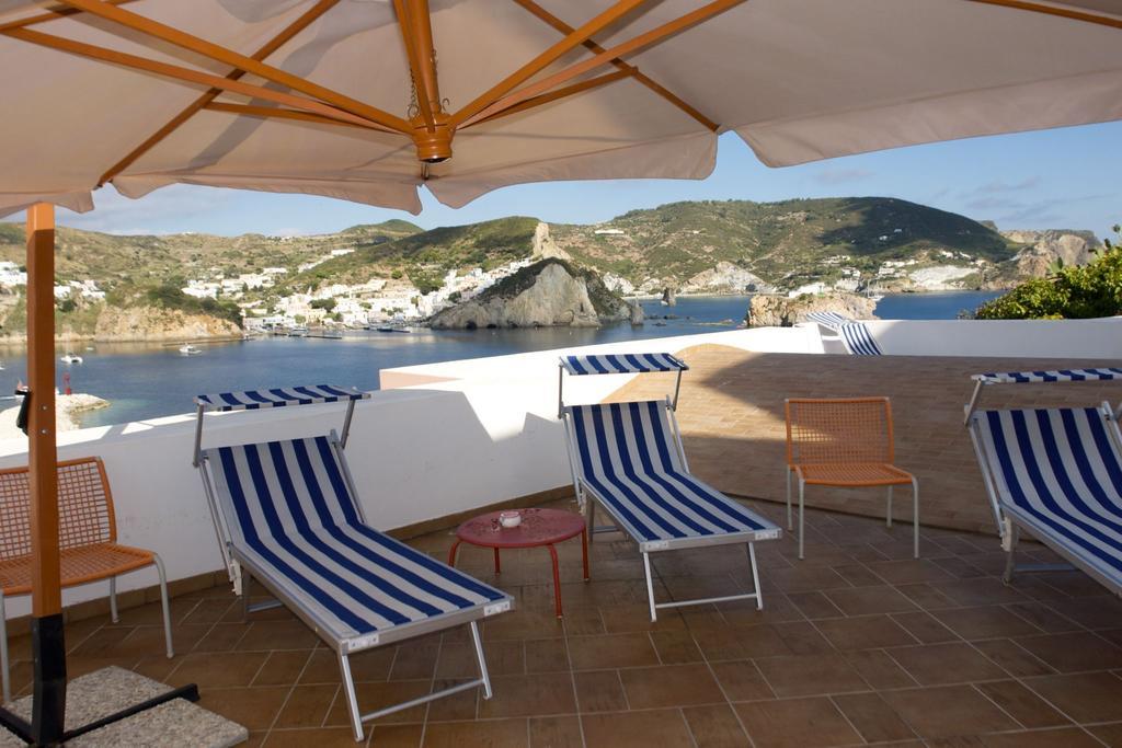 B&B La Terrazza Sul Porto Ponza Ngoại thất bức ảnh