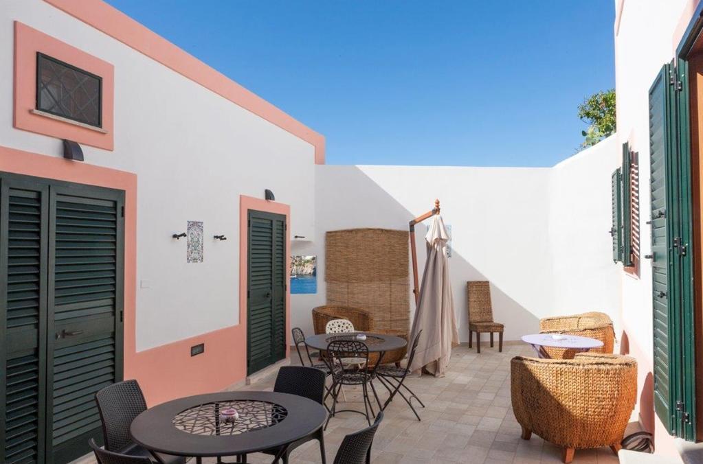 B&B La Terrazza Sul Porto Ponza Ngoại thất bức ảnh